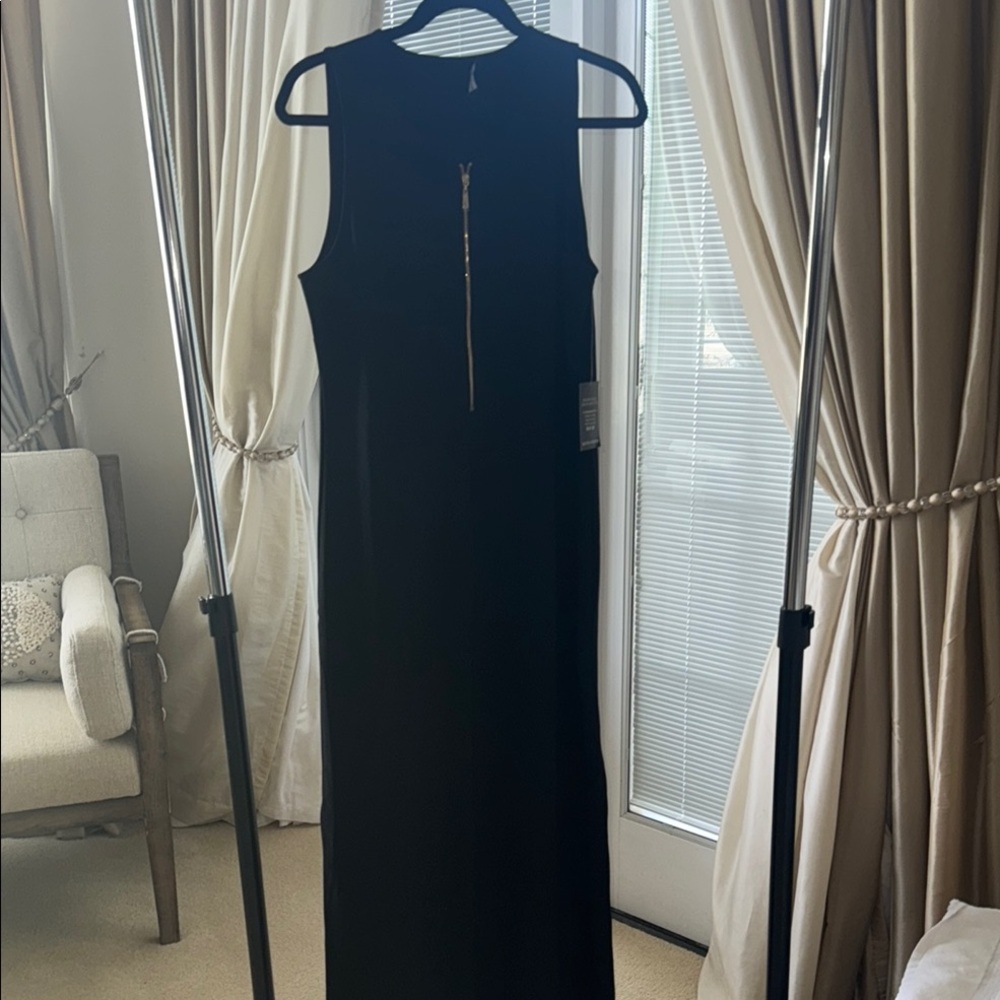 Elegant Black Sleeveless Dress